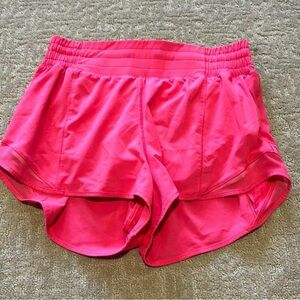 COPY - Lululemon hotty hots high rise 2”